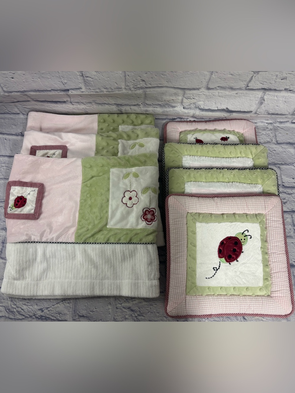 Kidsline Baby Nursery Infant Decorative Ladybug Dragonfly Crib Valance Wall Art